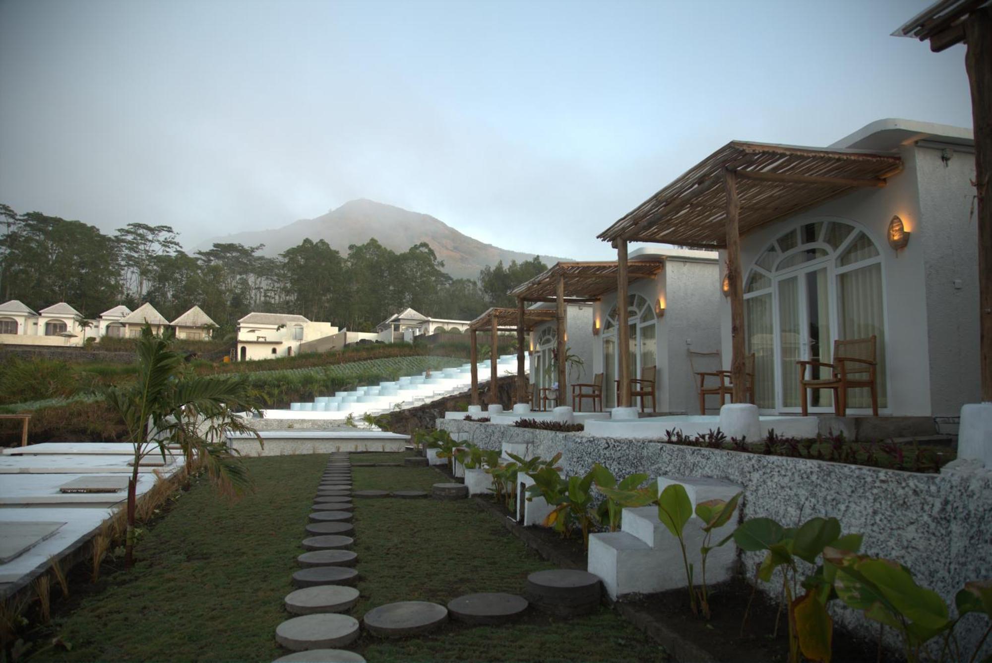 Cinze Villas And Hot Spring Kubupenlokan Esterno foto